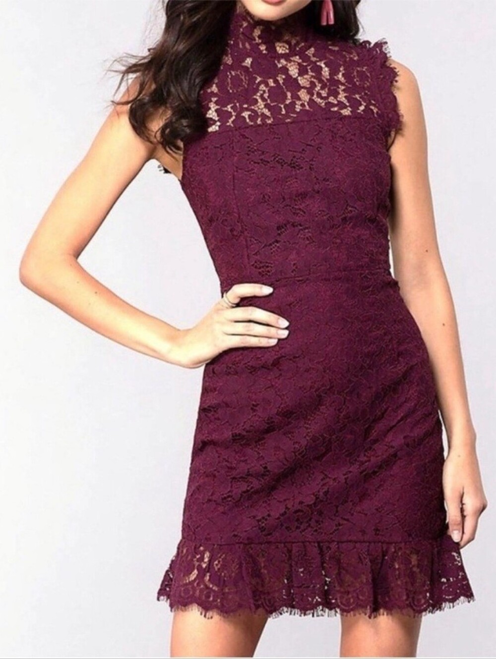 Storia Lace Burgundy Dress Size Medium